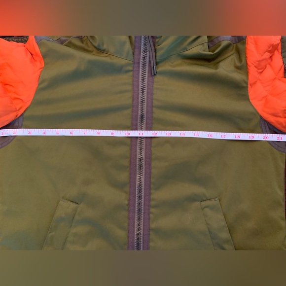 SOLD LAMB X Burton snowboarding/ski jacket in Olive and Orange - Picture 3 of 6